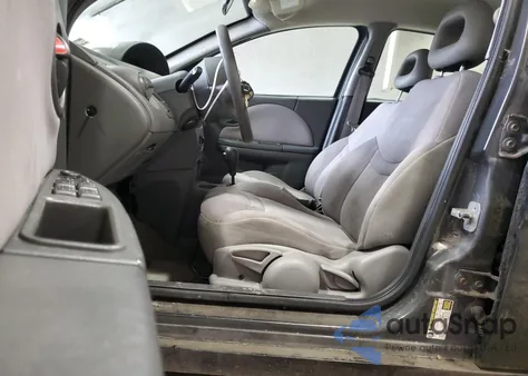 2004 Saturn Ion Level 2 from USA, damaged, VIN 1G8AJ52F14Z218069